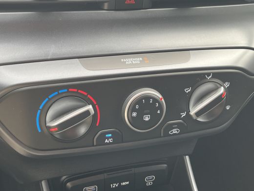 Hyundai i20 1.0 T-GDI 100pk Comfort Airco | Camera | Carplay | Bestuurdersstoel in hoogte verstelbaar | Cruis... ActivLease financial lease