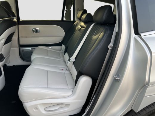 Hyundai IONIQ 9 9 Lounge AWD+ 7p. 110.3 kWh | Premium Audio | Adaptive cruise controle | Dodehoek detectie met ca... ActivLease financial lease