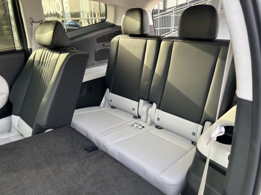 Hyundai IONIQ 9 9 Lounge AWD+ 7p. 110.3 kWh | Premium Audio | Adaptive cruise controle | Dodehoek detectie met ca... ActivLease financial lease