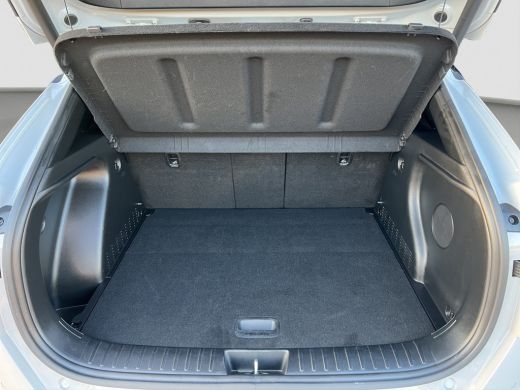 Hyundai Kona 1.6 GDI 141pk HEV N Line | Premium audio | 360 camera | Bestuurdersstoel met geheugen | Adaptive ... ActivLease financial lease