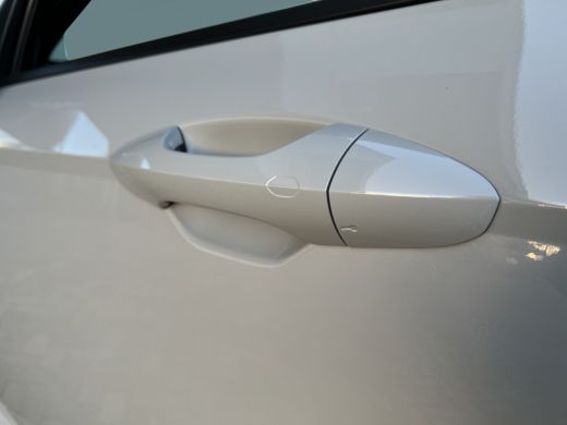 Hyundai Kona 1.6 GDI 141pk HEV N Line | Premium audio | 360 camera | Bestuurdersstoel met geheugen | Adaptive ... ActivLease financial lease