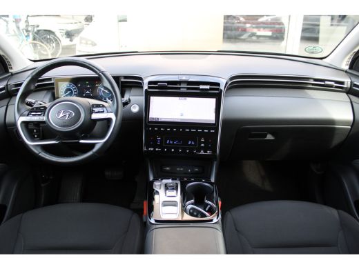 Hyundai Tucson 1.6 T-GDI PHEV Comfort Smart 4WD | Airco (automatisch) | Keyless entry | Keyless start ActivLease financial lease