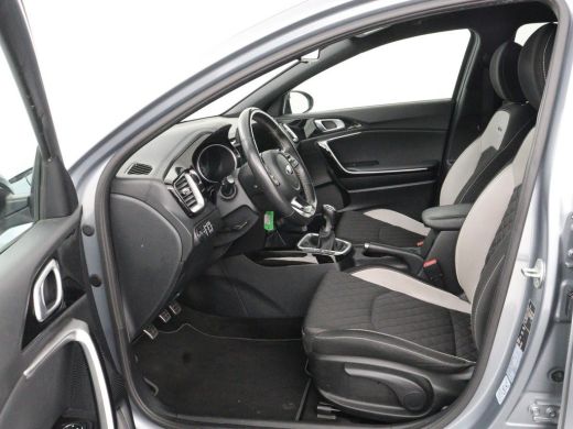 Kia Ceed 1.0 T-GDi GT-Line Edition | Carplay | Camera | Navigatie | Climate control | Parkeerhulp | Cruise... ActivLease financial lease