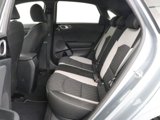 Kia Ceed 1.0 T-GDi GT-Line Edition | Carplay | Camera | Navigatie | Climate control | Parkeerhulp | Cruise... ActivLease financial lease