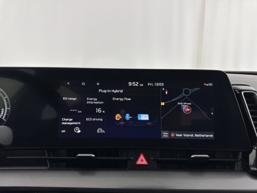 Kia Sportage 1.6 T-GDi Hybrid Dynamic-Line AWD (Plug-In) (INCL-BTW)  Aut. *FULL-LED | ADAPTIVE-CRUISE | WIDESC... ActivLease financial lease