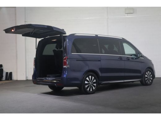 Mercedes-Benz EQV 300 Personenbus Airco Navigatie Camera Panoramadak ActivLease financial lease