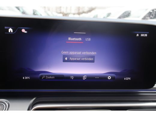 Mercedes-Benz EQV 300 Personenbus Airco Navigatie Camera Panoramadak ActivLease financial lease