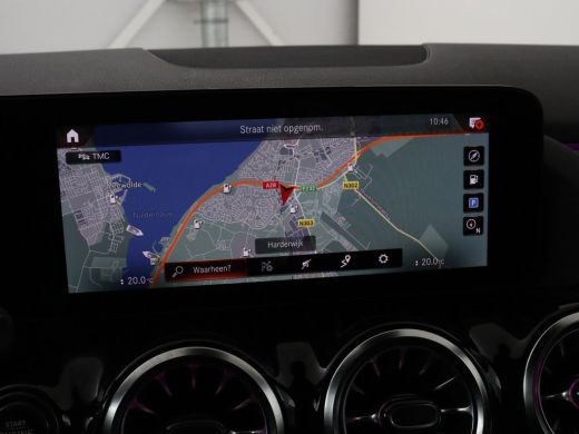 Mercedes-Benz GLA 250e AMG Night | Adaptive cruise | Stoelverwarming | Camera | Half leder | Park Assist | Leder/Al... ActivLease financial lease