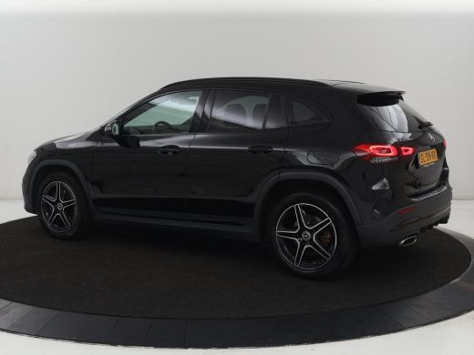 Mercedes-Benz GLA 250e AMG Night | Adaptive cruise | Stoelverwarming | Camera | Half leder | Park Assist | Leder/Al... ActivLease financial lease
