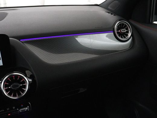 Mercedes-Benz GLA 250e AMG Night | Adaptive cruise | Stoelverwarming | Camera | Half leder | Park Assist | Leder/Al... ActivLease financial lease