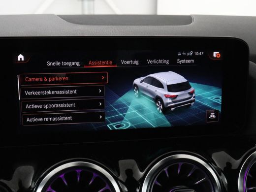 Mercedes-Benz GLA 250e AMG Night | Adaptive cruise | Stoelverwarming | Camera | Half leder | Park Assist | Leder/Al... ActivLease financial lease