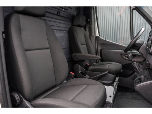 Mercedes-Benz Sprinter 311 CDI L2H2 | Volledig Ingericht | Mbux | Camera | Navi | Climatronic ActivLease financial lease