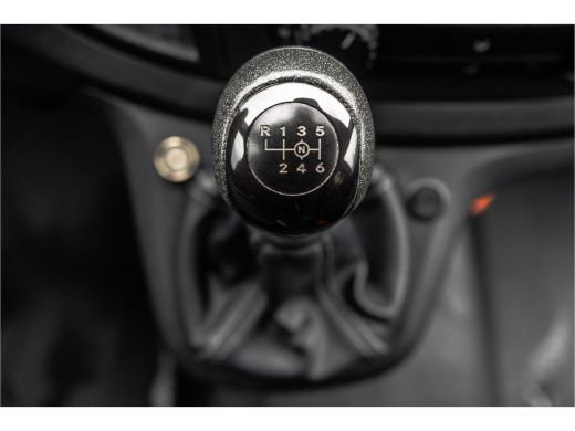 Mercedes-Benz Vito 111 CDI XL L3H1 | 5-Persoons | DC | Camera | Cruise | Airco | Trekhaak ActivLease financial lease