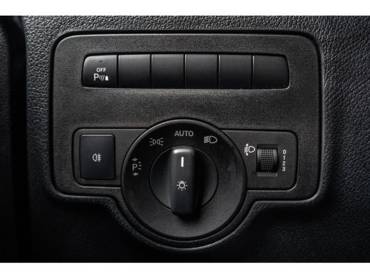 Mercedes-Benz Vito 111 CDI XL L3H1 | 5-Persoons | DC | Camera | Cruise | Airco | Trekhaak ActivLease financial lease