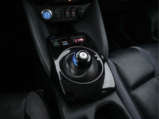 Nissan Leaf 3.Zero Limited Edition 62 kWh {SOH-93%} (INCL-BTW) Aut. *HEATPUMP | LEATHER | FULL-LED | DIGI-COC... ActivLease financial lease