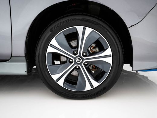 Nissan Leaf 3.Zero Limited Edition 62 kWh {SOH-93%} (INCL-BTW) Aut. *HEATPUMP | LEATHER | FULL-LED | DIGI-COC... ActivLease financial lease