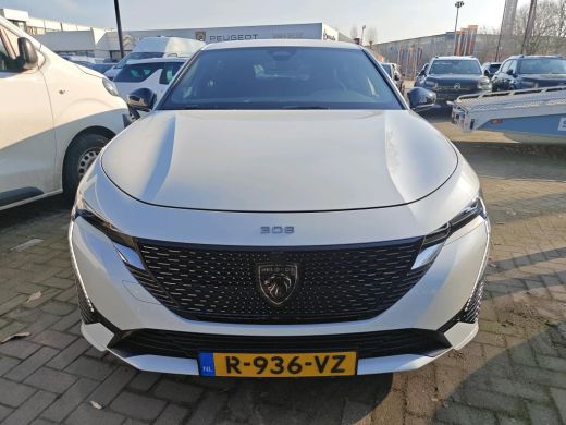 Peugeot 308 1.6 Plug-in Hybrid 180 GT | Origineel NL auto | 1e Eigenaar | Navigatie | Camera voor + achter | ... ActivLease financial lease