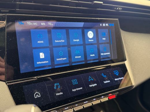 Peugeot 308 SW 1.6 Plug-in Hybrid 195 GT Pano | Focal | Navigatie | 7.4 Lader | Elek. Klep | Camera V+A | Car... ActivLease financial lease