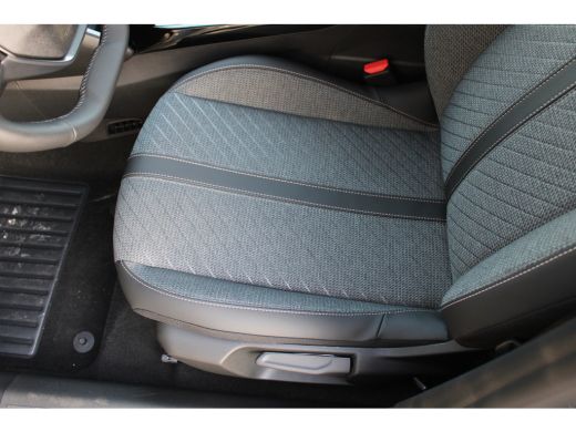 Peugeot e-208 EV Allure Avantage 51 kWh Automaat ActivLease financial lease