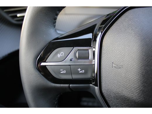 Peugeot e-208 EV Allure Avantage 51 kWh Automaat ActivLease financial lease