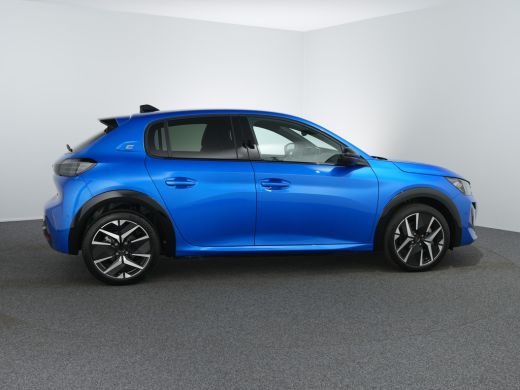 Peugeot e-208 GT | 8 jaar fabrieksgarantie of 160.000 kilometer op het accupakket | Adaptieve cruise control me... ActivLease financial lease