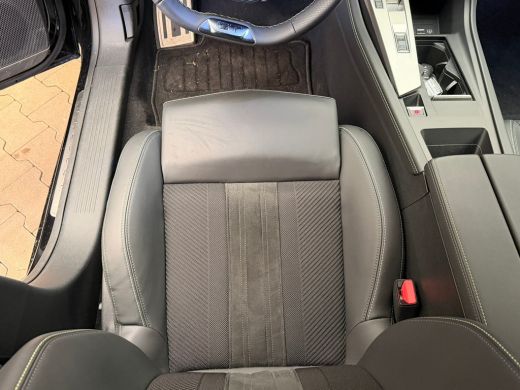 Peugeot e-308 GT Avantage EV 54 kWh 8 jaar Garantie | Navigatie | Stoel+Stuurverwarming | Camera V+A | Elek. Kl... ActivLease financial lease