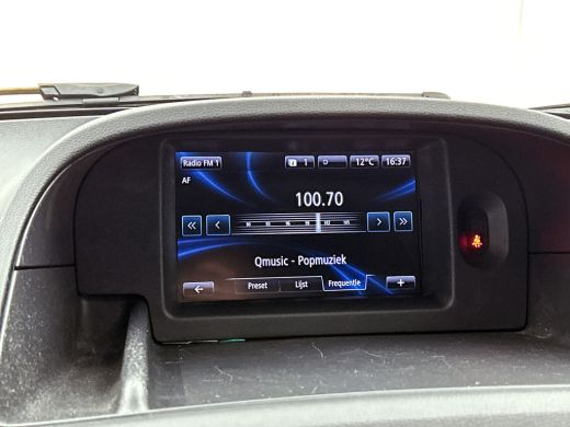 Renault Kangoo 1.5 DCi Euro6 81PK Comfort / Schuifdeur+Raam / Trekhaak / Airco / Pdc./ Navigatie / Radio multime... ActivLease financial lease