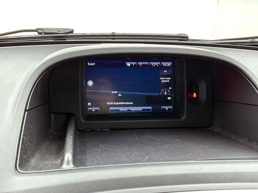 Renault Kangoo 1.5 DCi Euro6 81PK Comfort / Schuifdeur+Raam / Trekhaak / Airco / Pdc./ Navigatie / Radio multime... ActivLease financial lease