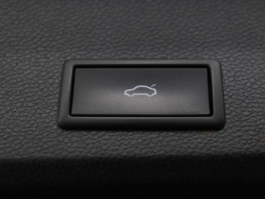 Seat Ateca 1.5 TSI FR Intens | Trekhaak | 360 Camera | Beats Pack | 19'' | Carplay | Full LED | Keyless | Na... ActivLease financial lease