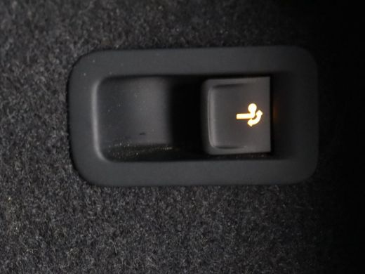 Seat Ateca 1.5 TSI FR Intens | Trekhaak | 360 Camera | Beats Pack | 19'' | Carplay | Full LED | Keyless | Na... ActivLease financial lease