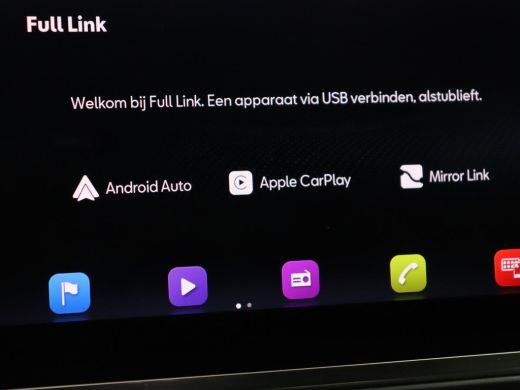 Seat Ateca 1.5 TSI FR Intens | Trekhaak | 360 Camera | Beats Pack | 19'' | Carplay | Full LED | Keyless | Na... ActivLease financial lease