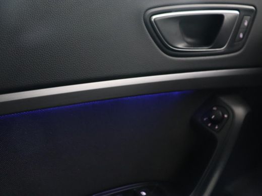 Seat Ateca 1.5 TSI FR Intens | Trekhaak | 360 Camera | Beats Pack | 19'' | Carplay | Full LED | Keyless | Na... ActivLease financial lease