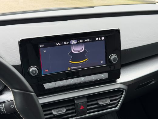 Seat Leon 1.5 eTSI Style Business Intense ACC-Stuur/Stoel Verw ActivLease financial lease