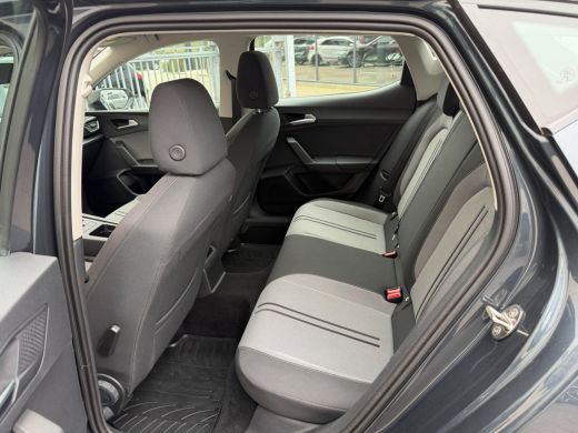 Seat Leon 1.5 eTSI Style Business Intense ACC-Stuur/Stoel Verw ActivLease financial lease