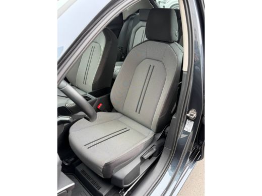Seat Leon 1.5 eTSI Style Business Intense ACC-Stuur/Stoel Verw ActivLease financial lease
