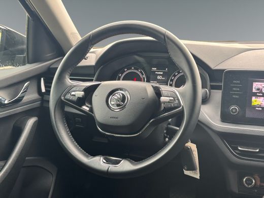 Skoda Kamiq 1.0 110pk TSI Ambition Parkeersensoren achter | Cruise control | Automatische airco ActivLease financial lease