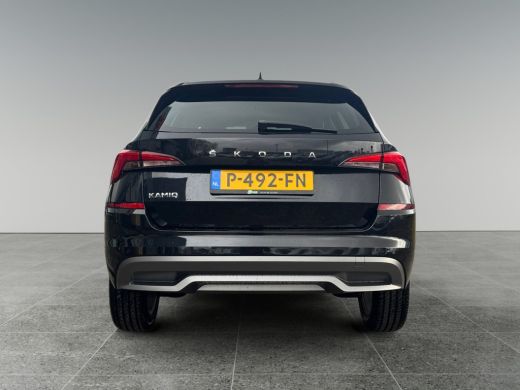 Skoda Kamiq 1.0 110pk TSI Ambition Parkeersensoren achter | Cruise control | Automatische airco ActivLease financial lease