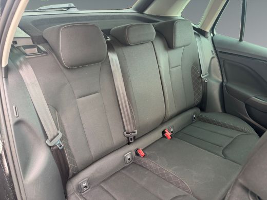 Skoda Kamiq 1.0 110pk TSI Ambition Parkeersensoren achter | Cruise control | Automatische airco ActivLease financial lease