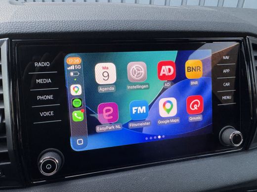 Skoda Karoq 1.5 TSI ACT Sportline Business | 360 Camera | Canton | Elk. A-klep | Side Assist | Prijs Rijklaar!! ActivLease financial lease