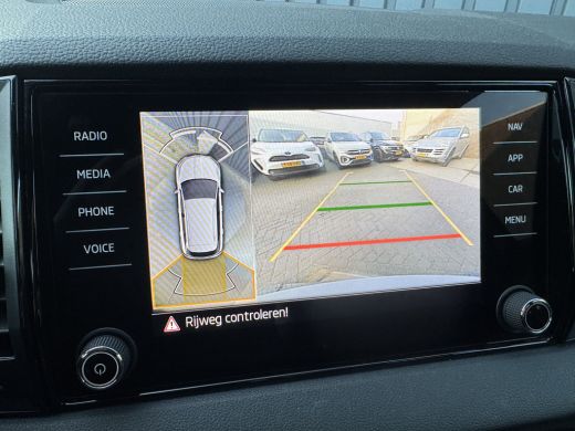 Skoda Karoq 1.5 TSI ACT Sportline Business | 360 Camera | Canton | Elk. A-klep | Side Assist | Prijs Rijklaar!! ActivLease financial lease