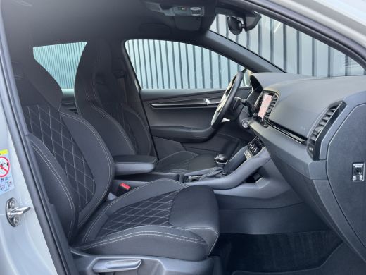 Skoda Karoq 1.5 TSI ACT Sportline Business | 360 Camera | Canton | Elk. A-klep | Side Assist | Prijs Rijklaar!! ActivLease financial lease