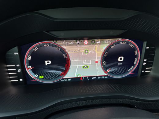 Skoda Karoq 1.5 TSI ACT Sportline Business | 360 Camera | Canton | Elk. A-klep | Side Assist | Prijs Rijklaar!! ActivLease financial lease