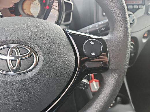 Toyota Aygo 1.0 VVT-i x-fun (Airco) ActivLease financial lease