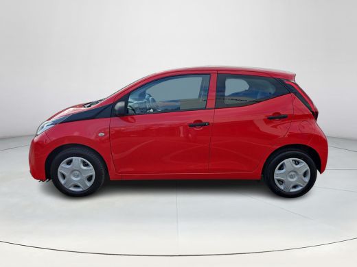 Toyota Aygo 1.0 VVT-i x-fun (Airco) ActivLease financial lease