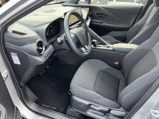Toyota C-HR 2.0 Plug-in Hybrid 220 First Edition | Navigatie | Apple CarPlay/Android auto | 360 graden camera... ActivLease financial lease