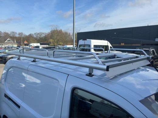 Toyota ProAce 1.2 Turbo Live Long Trekhaak | Imperiaal | In nette staat! ActivLease financial lease