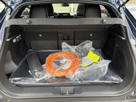 Toyota Urban Cruiser Executive 61 kWh ActivLease financial lease