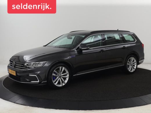 Volkswagen Passat 1.4 TSI PHEV GTE | Stoelverwarming | Adaptive cruise | Carplay | Navigatie | 18'' | Matrix LED | ...