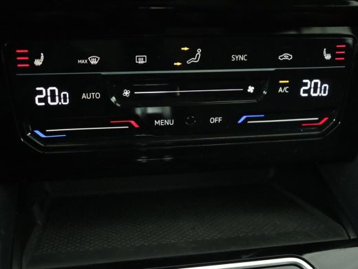 Volkswagen Passat 1.4 TSI PHEV GTE | Stoelverwarming | Adaptive cruise | Carplay | Navigatie | 18'' | Matrix LED | ... ActivLease financial lease