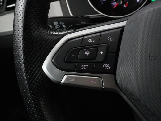 Volkswagen Passat 1.4 TSI PHEV GTE | Trekhaak | Stoelverwarming | Stoelverwarming | Camera | Massage | Carplay | Ma... ActivLease financial lease